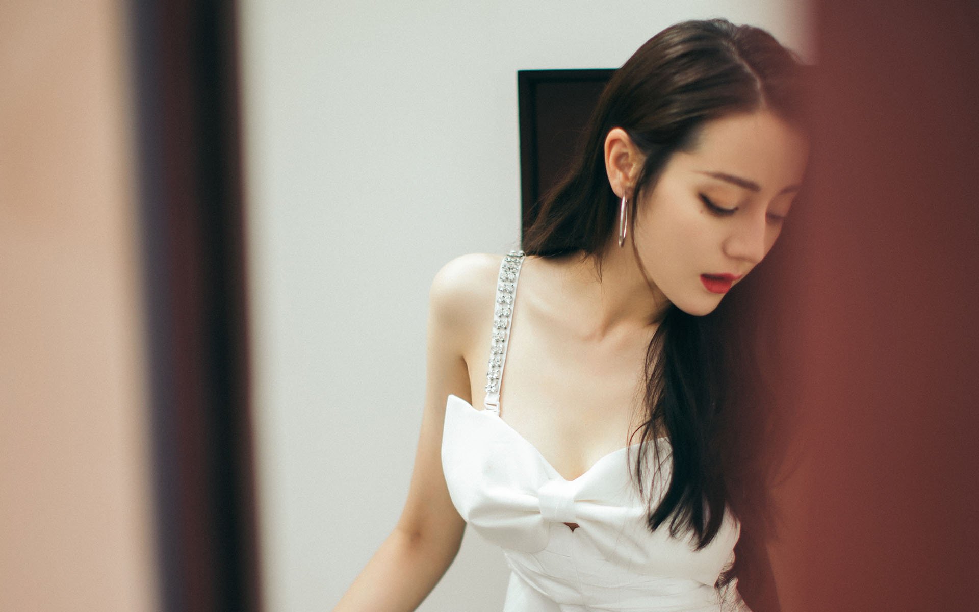 国足今日集训备战亚洲区世预赛,国足世预赛训练直播