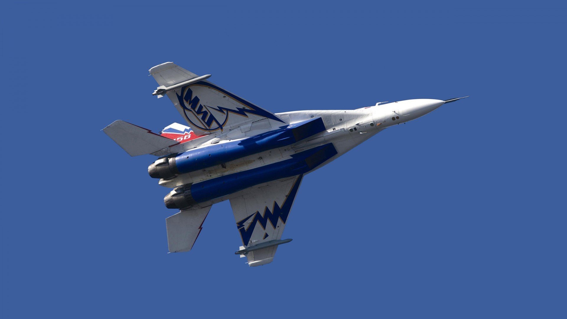 im电竞平台官网-曼城主场迎战皇马，谁将战胜对手？，曼城与皇马历史交手记录