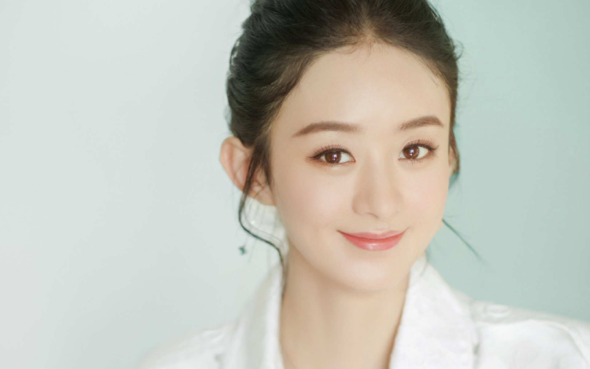 火箭更新球员个人数据页面提升球迷互动体验,火箭球队球员